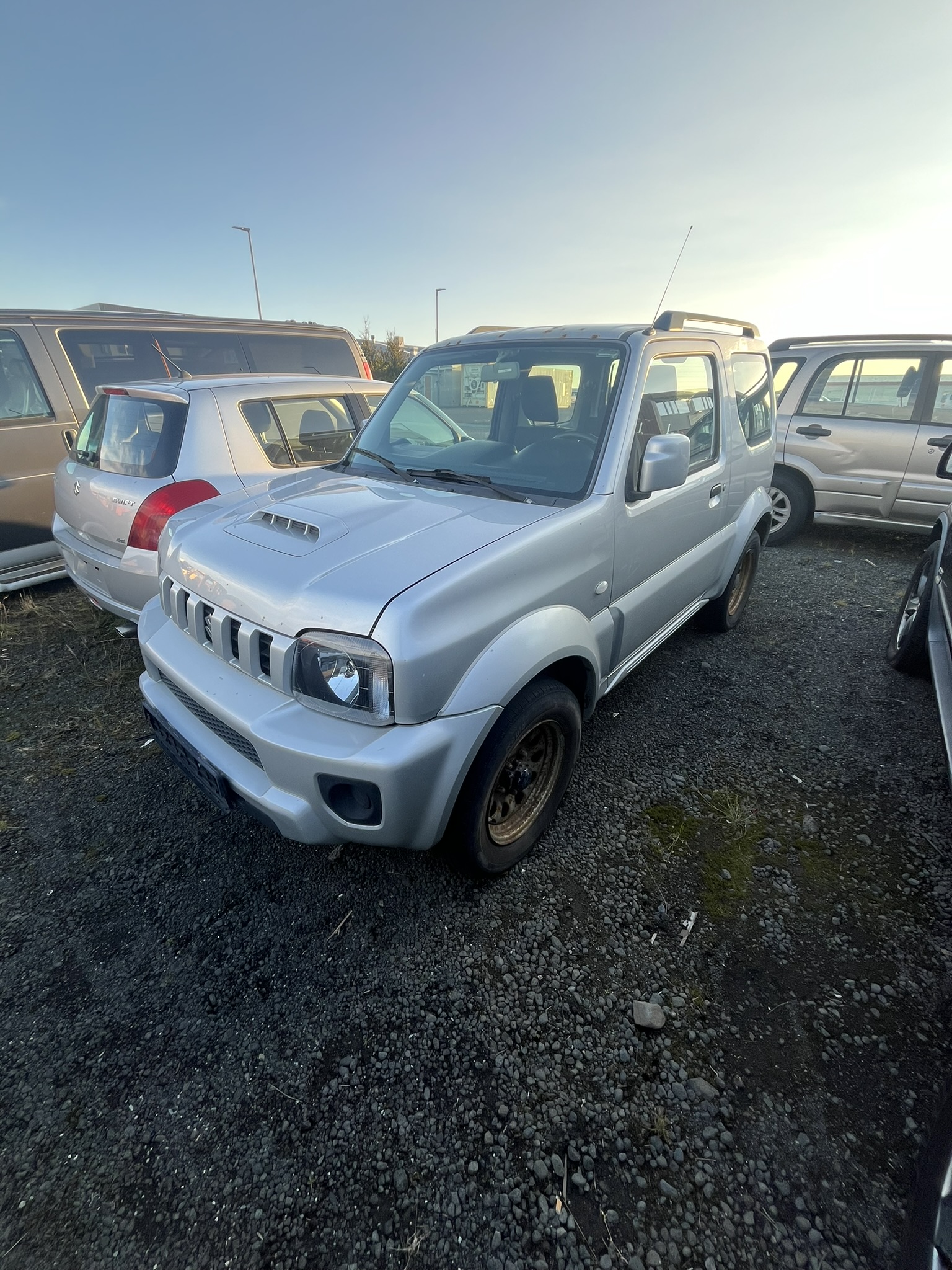 Suzuki Jimny 2015 – BSK – 1.290.000